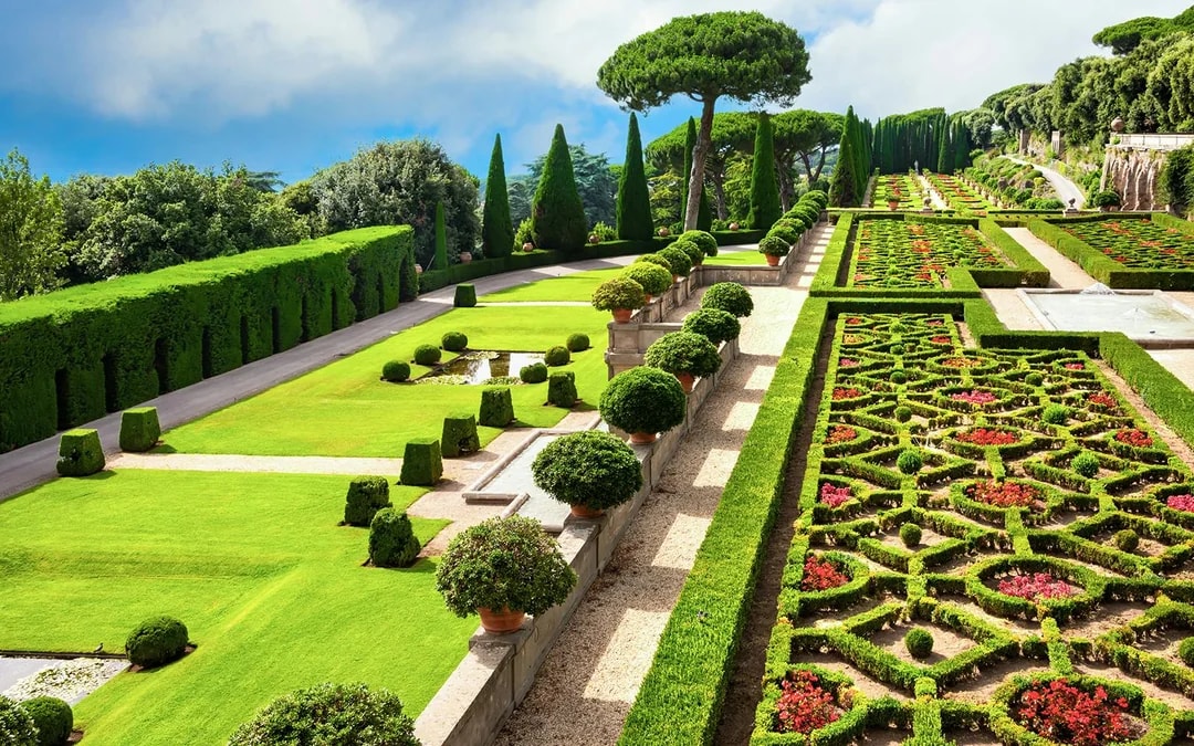 Castel Gandolfo Palace & Secret Garden Tickets Image 1