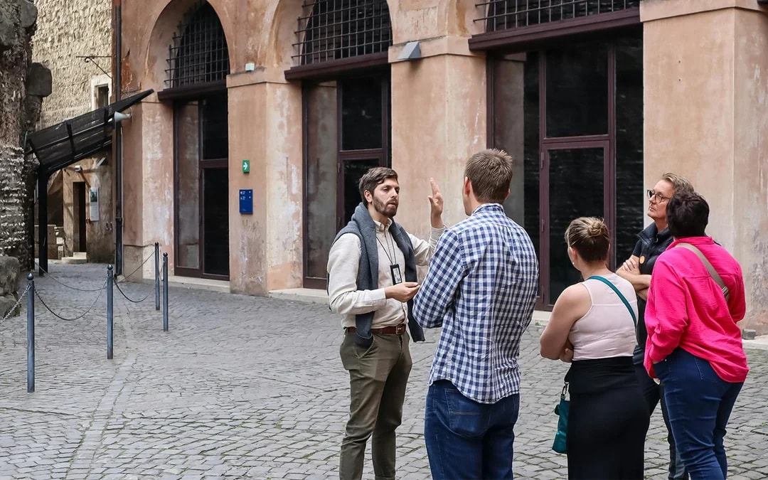 Castel Sant’Angelo Skip-the-Line Guided Tour Image 2