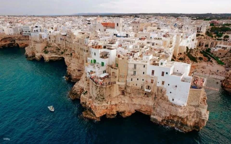 Castellana Grotte Caves Tour with Boat Cruise in Polignano a Mare