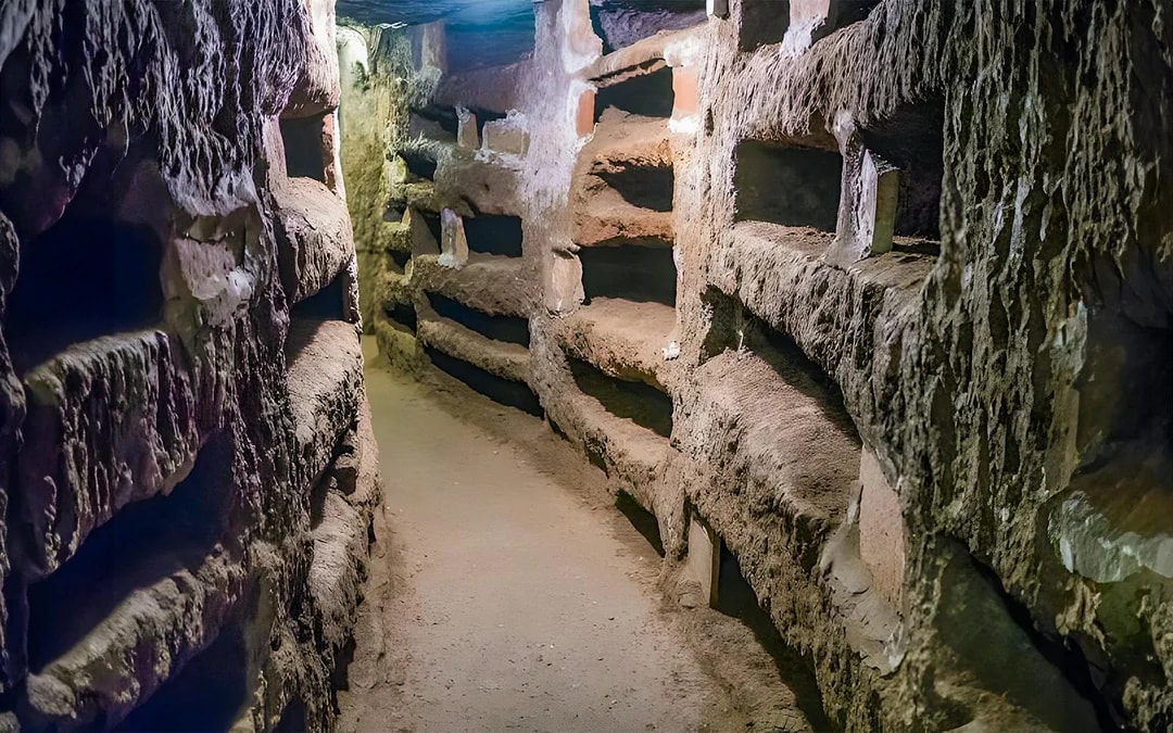 Catacombs of St. Callixtus Guided Tour Image 3