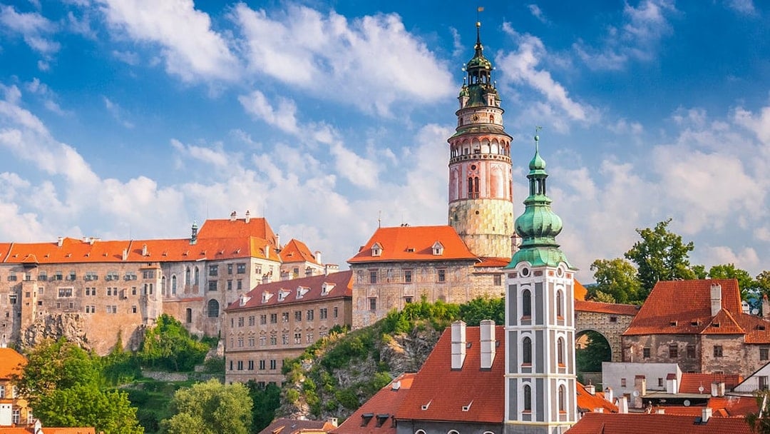 Cesky Krumlov: Old Town & Castle Guided Tour