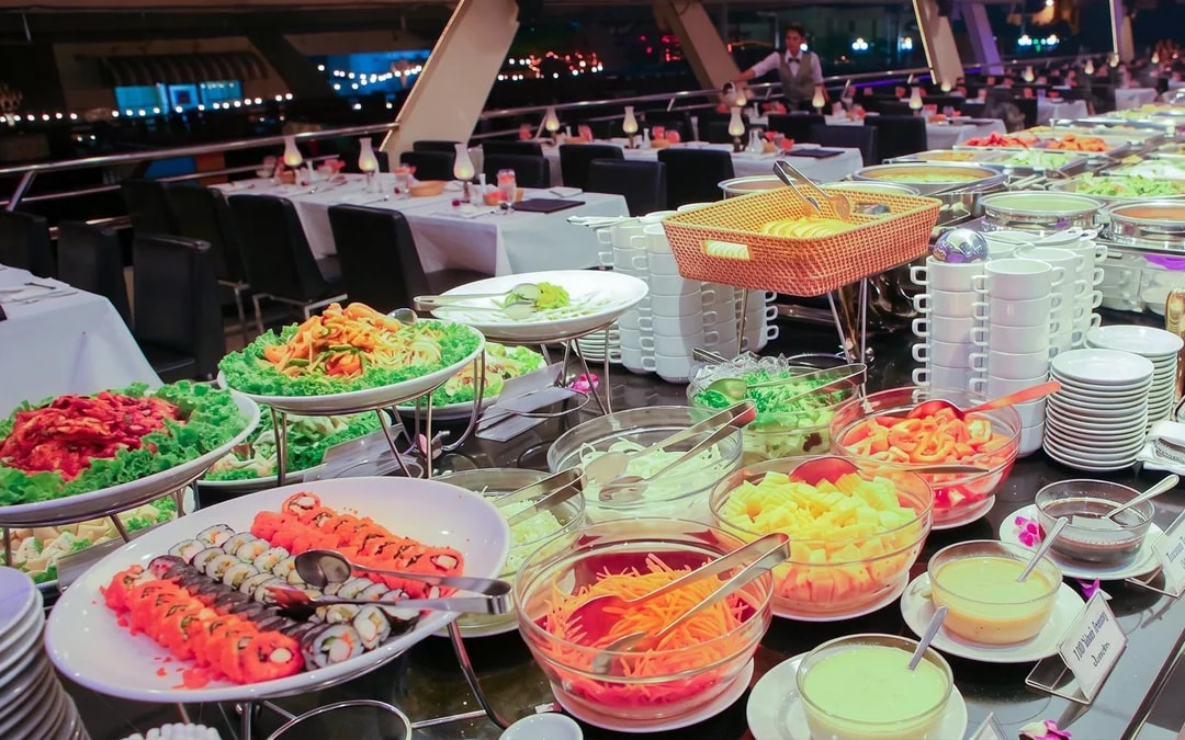 Chao Phraya Princess Buffet Dinner Cruise with Shared Transfers Image 6