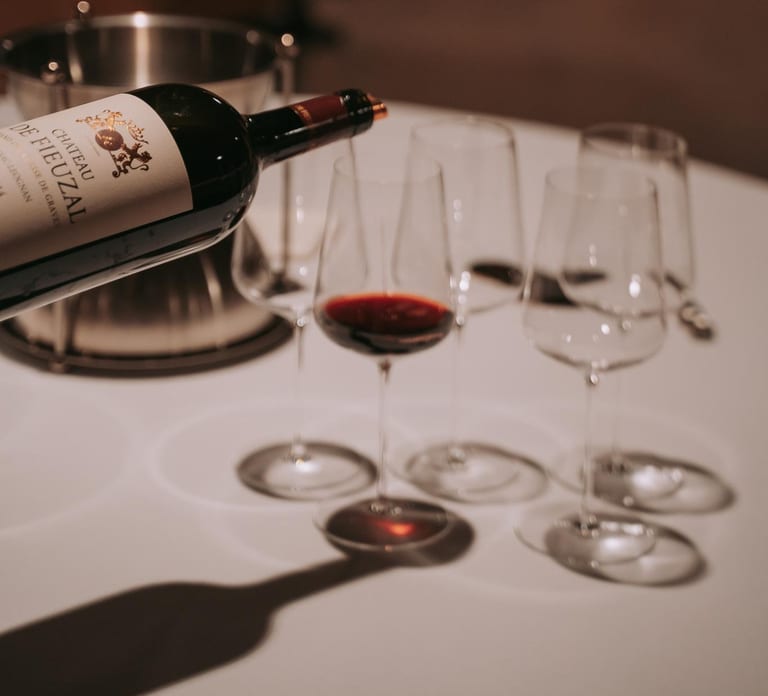Tasting of 2 wines from Château de Fieuzal