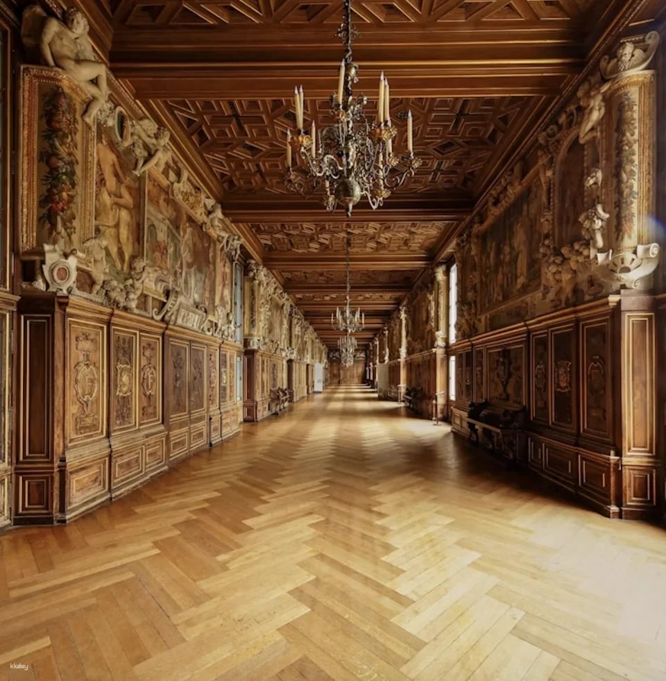 Château de Fontainebleau Entrance Ticket | France