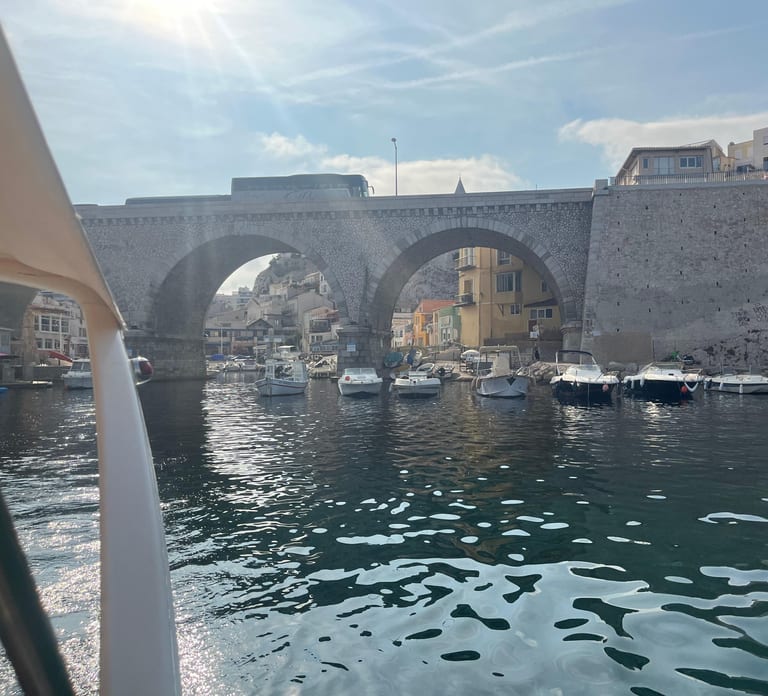 Marseille: Set sail for Château d'If and the Frioul Islands experience image 3
