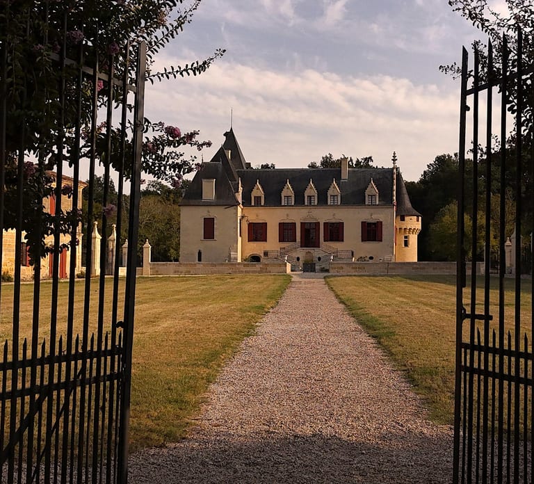 Château Olivier: One Hour Vineyard Tour with Wine Tasting