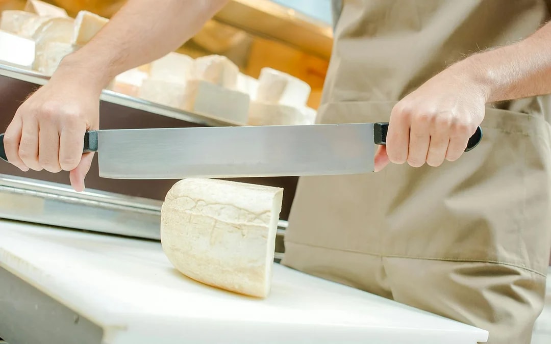 Cheesemaking Workshop with Tastings Image 12