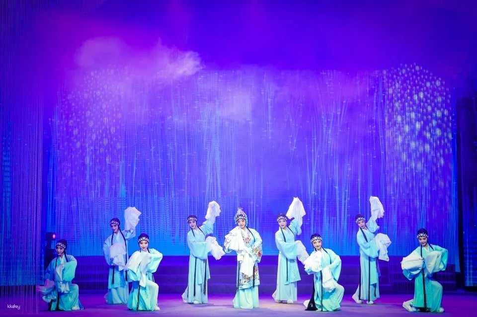 [Chengdu] "Hibiscus National Essence" Sichuan Opera Face-Changing Show