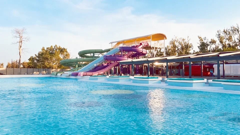 Chiayi Xinlang International Skateboard Surfing Water Park Tickets