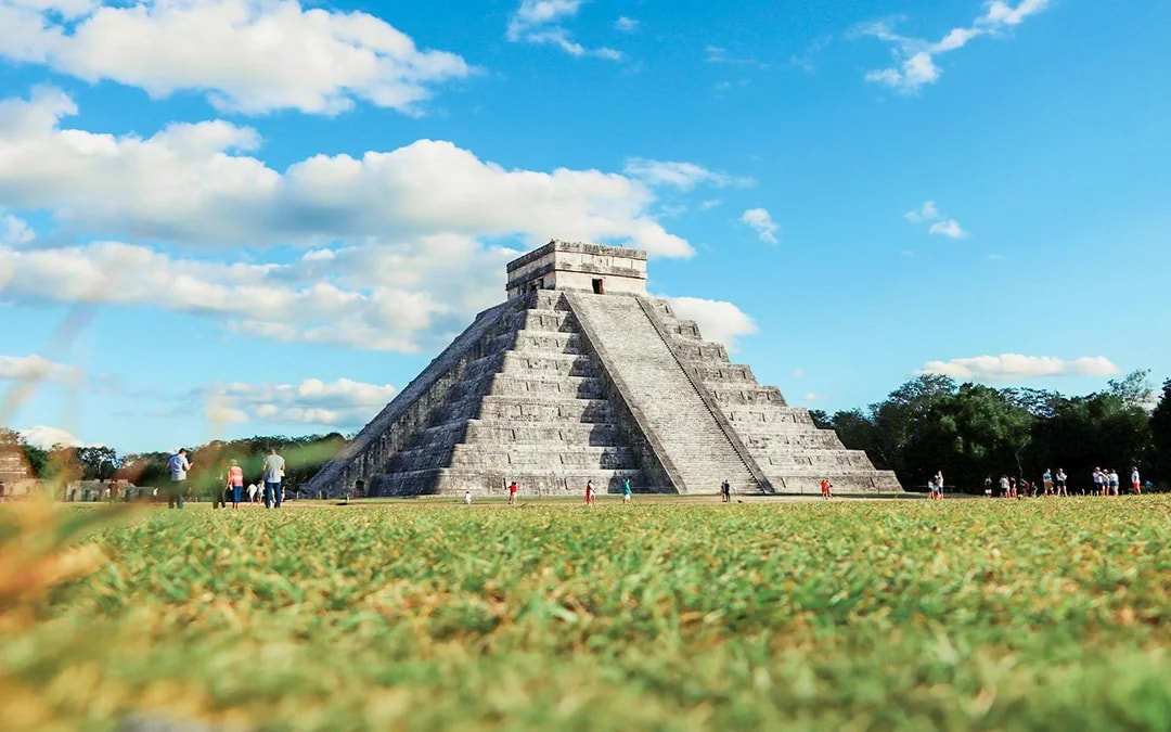 Chichén Itzá Skip-the-Line Ticket (All Taxes Inclusive) Image 1