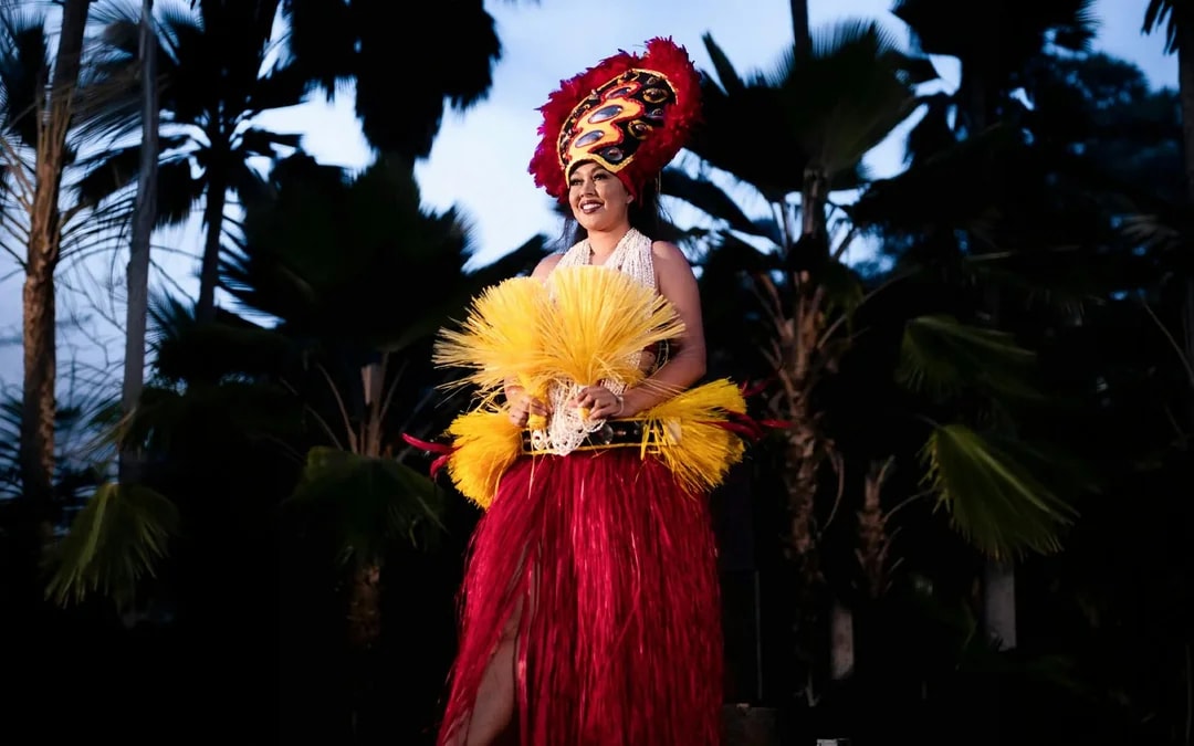 Chief's Luau Image 7