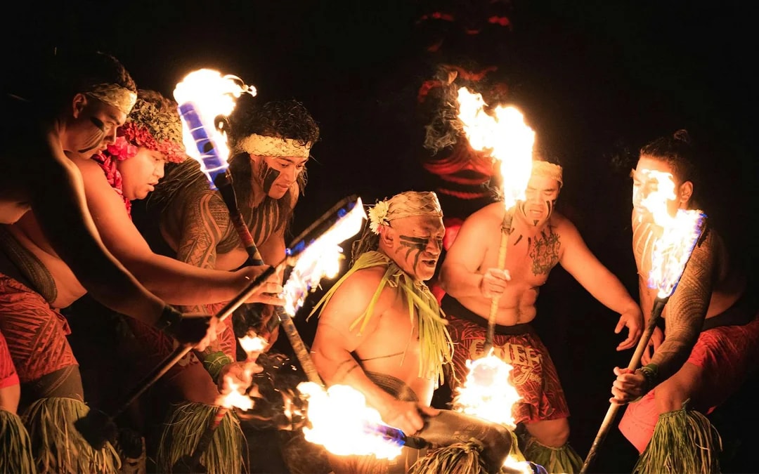 Chief's Luau Image 8