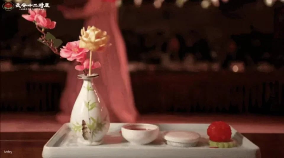 China | Xi'an Chang'an Twelve Hours Theme Street (Optional activities include: Grand Tang Dynasty Banquet Experience, Ancient Style Restaurant, Song and Dance Performance, Tang Culture Experience, and Complimentary Hanfu Costume Dressing Experience)