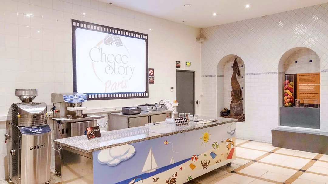 Chocolate-making equipment at Choco-Story Paris museum.