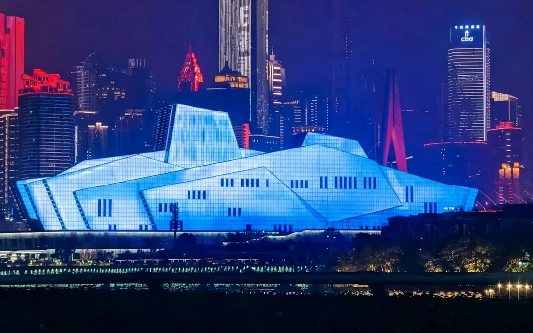 Chongqing Two-River Night Cruise with Door-to-Door Pick-up, Xiahaoli Old Street and Scenic Drive Image 5