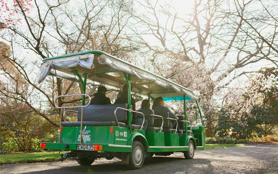 Christchurch: Botanic Gardens Guided Shuttle Tour Image 7