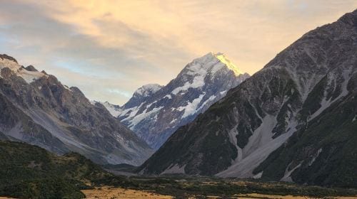 One-Way Tour from Christchurch to Queenstown via Mount Cook and Lake Tekapo [Includes Transfers] Day Tours