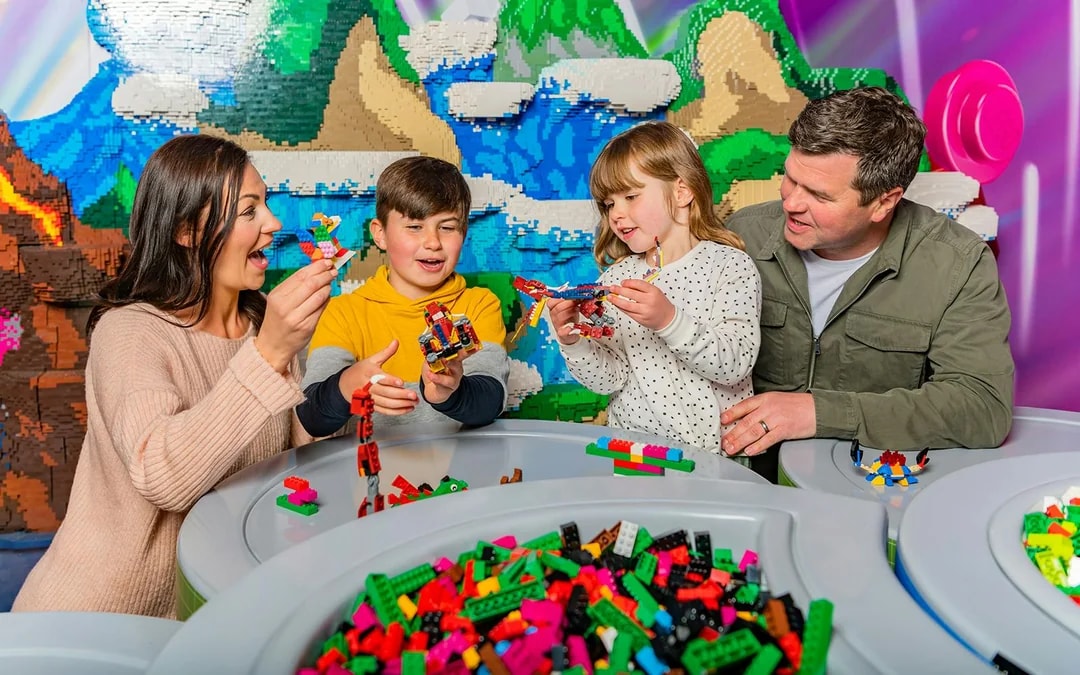 Christmas at LEGOLAND® Windsor Resort Image 9