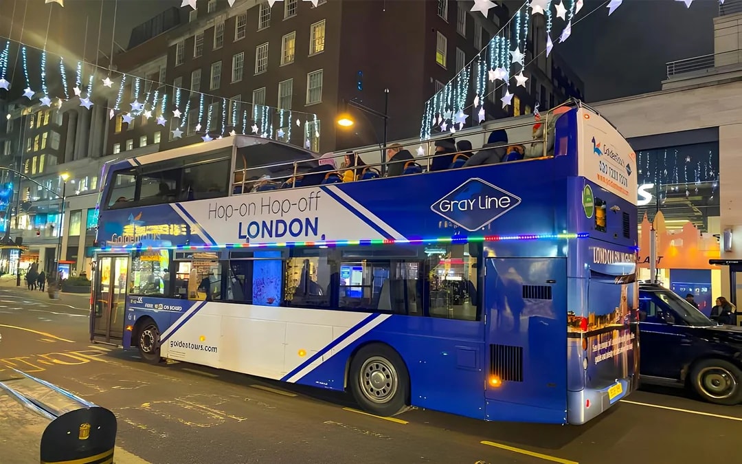 Christmas Eve Guided Tours in London Image 5