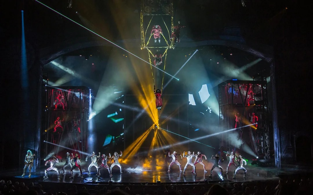 Cirque du Soleil Michael Jackson ONE: Las Vegas Image 6