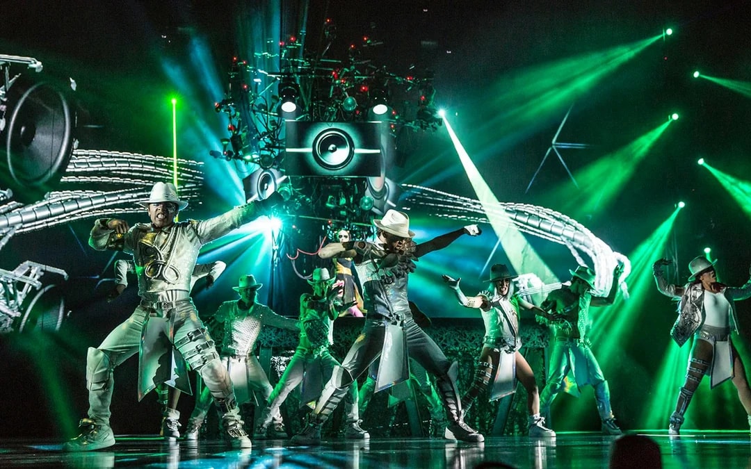 Cirque du Soleil Michael Jackson ONE: Las Vegas Image 7