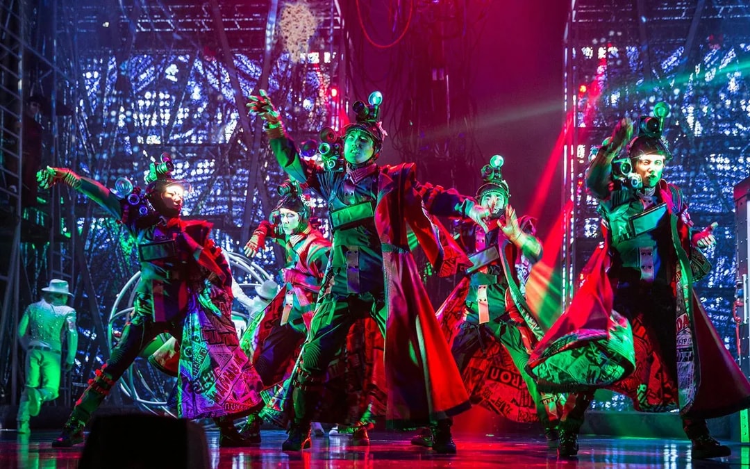 Cirque du Soleil Michael Jackson ONE: Las Vegas Image 9