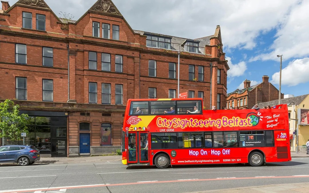 City Sightseeing: Belfast Hop-On Hop-Off Bus Tour with Game of Thrones & Giant’s Causeway Day Tour Image 6