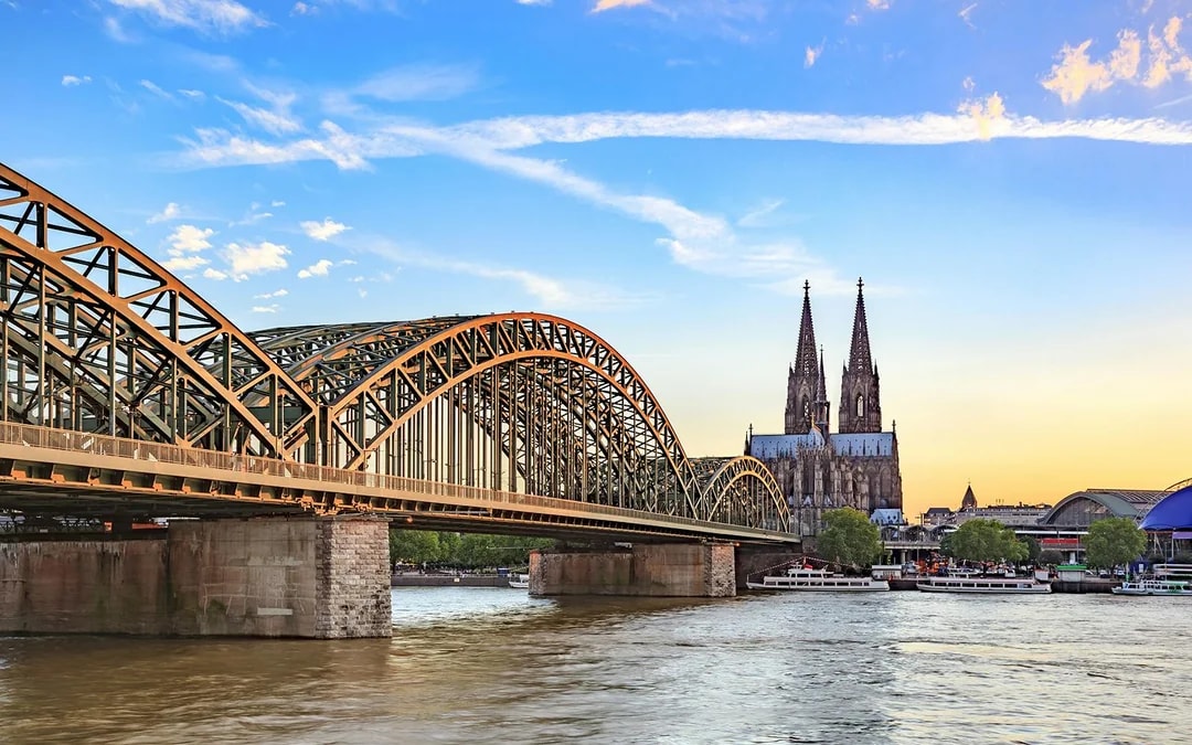 City Tour: Cologne Hop-on Hop-off Bus Tour Image 2