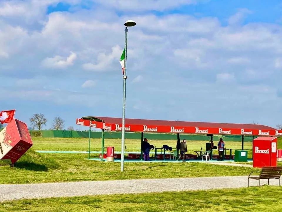 Clay Pigeon Shooting in Bülach