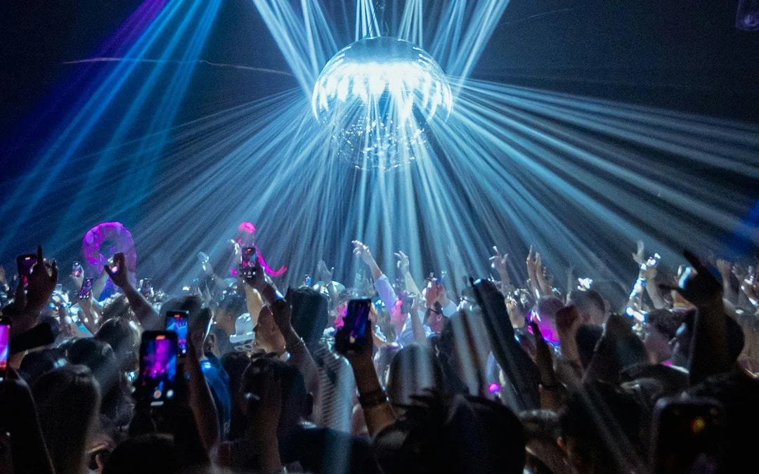 Club Chinois on Mondays: La Troya Tickets Image 6