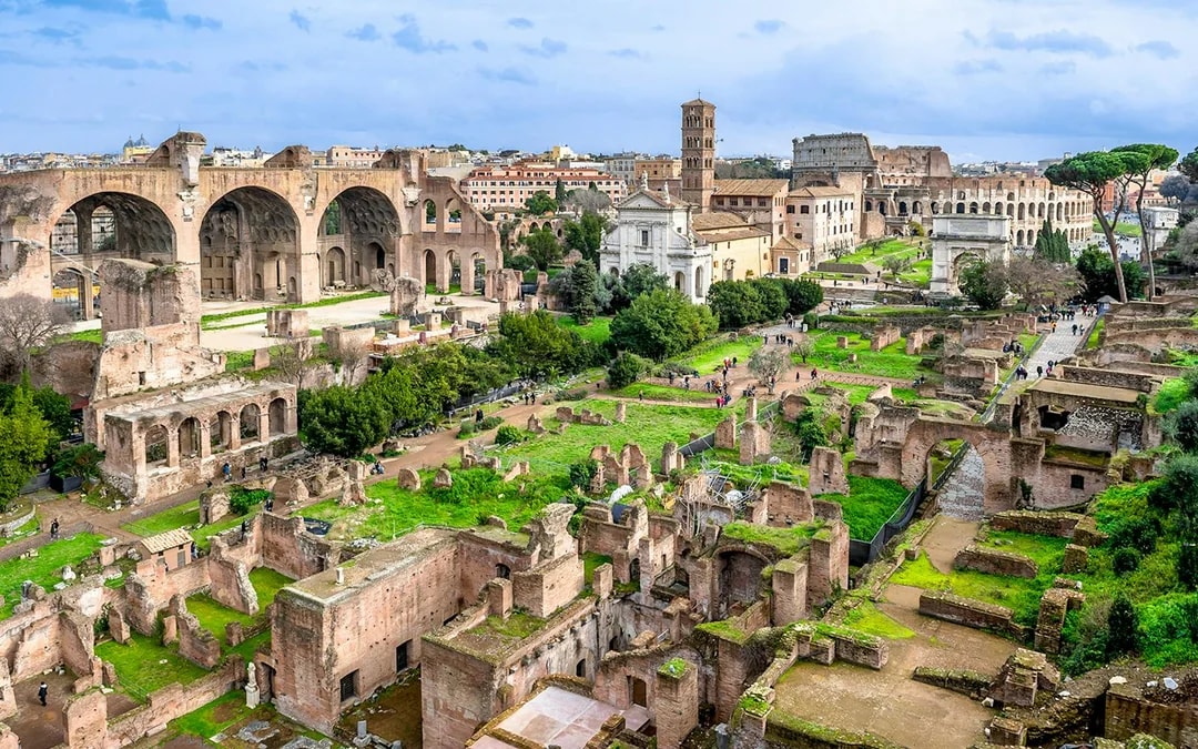 Colosseum, Palatine Hill & Roman Forum with Exclusive Arena Floor Guided Tour Image 6