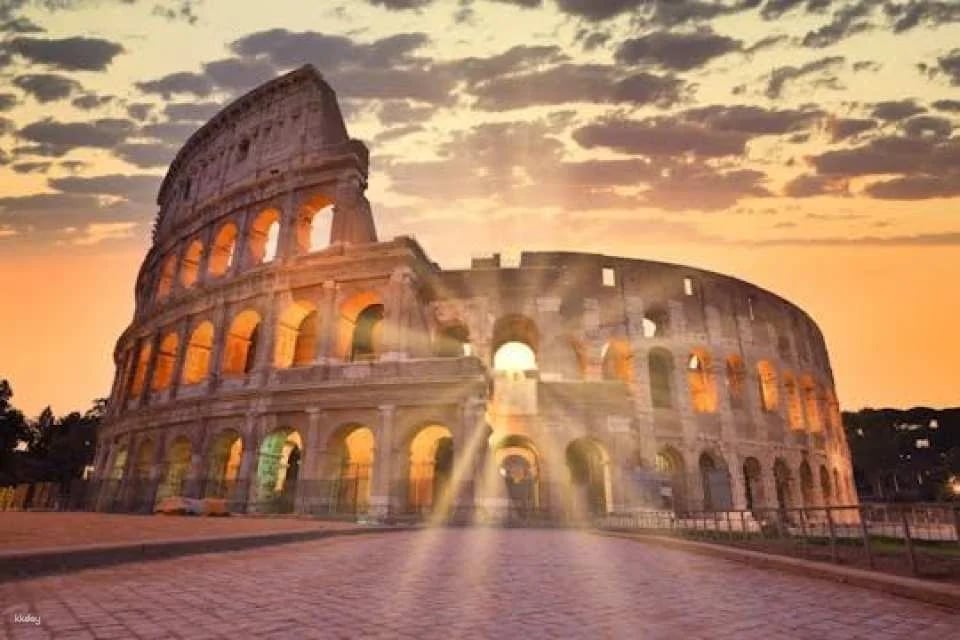 Colosseum evening tour with optional arena floor access