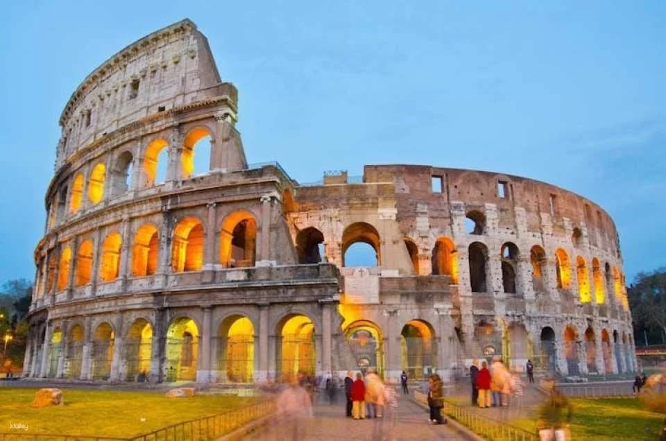 Colosseum evening tour with optional arena floor access