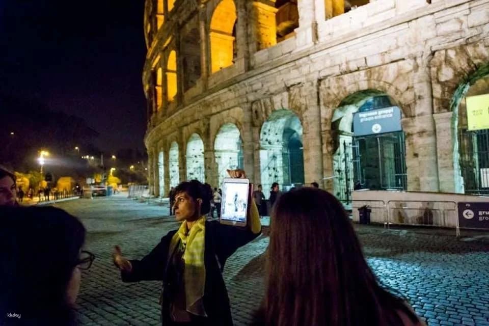 Colosseum evening tour with optional arena floor access