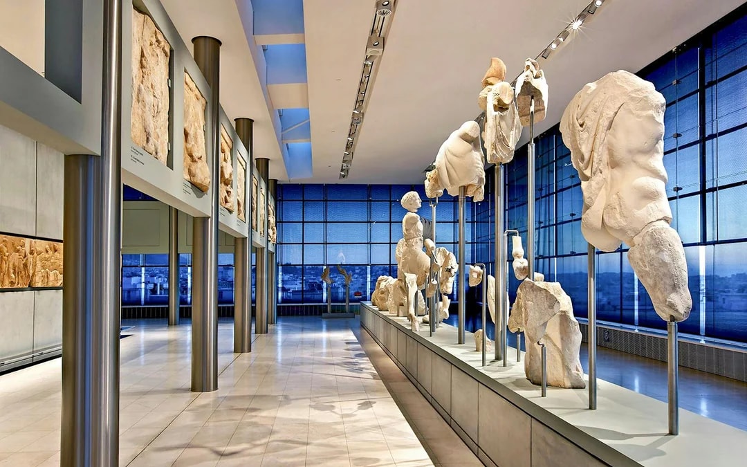 Combo Guided Tour: Acropolis + Acropolis Museum + Temple of Poseidon with All Entry Tickets Image 10