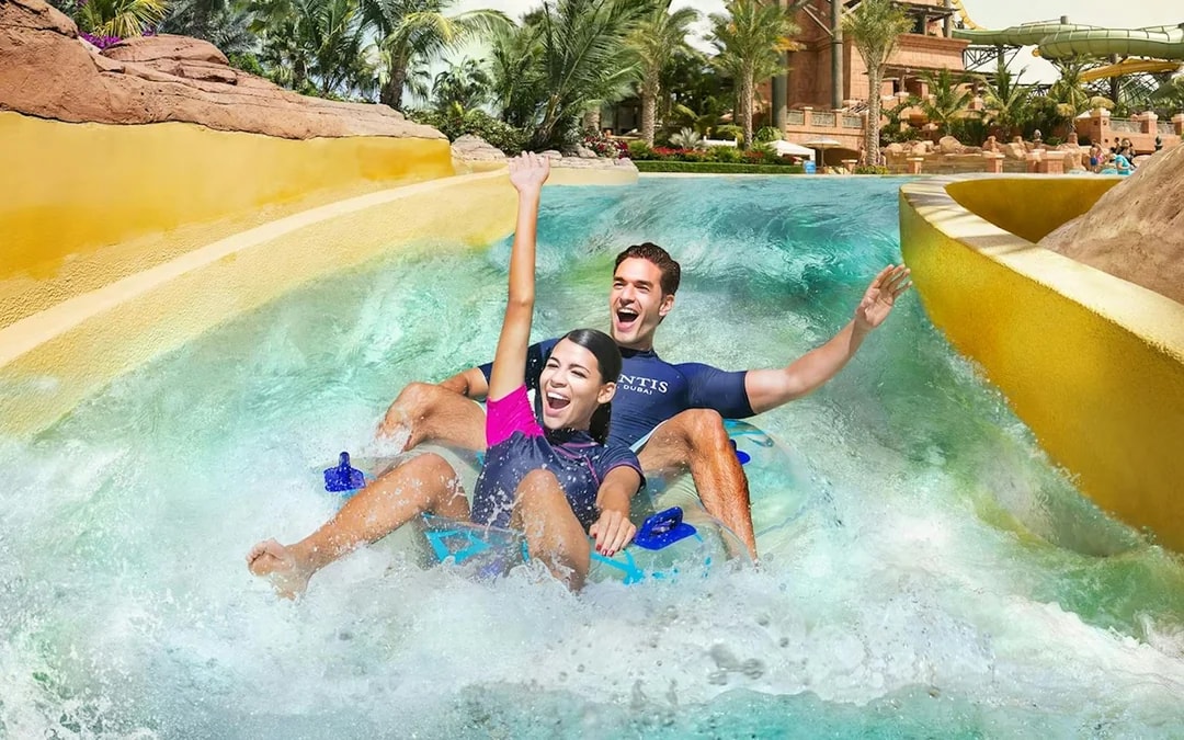 Combo: Aquaventure Waterpark + The Lost World Aquarium Tickets Image 3