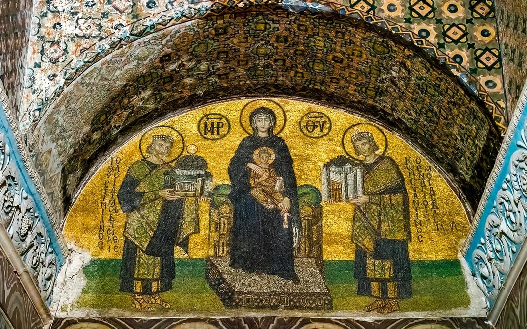 Combo: Blue Mosque, Hagia Sophia & Basilica Cistern Guided Tour + Bosphorus Cruise Image 10