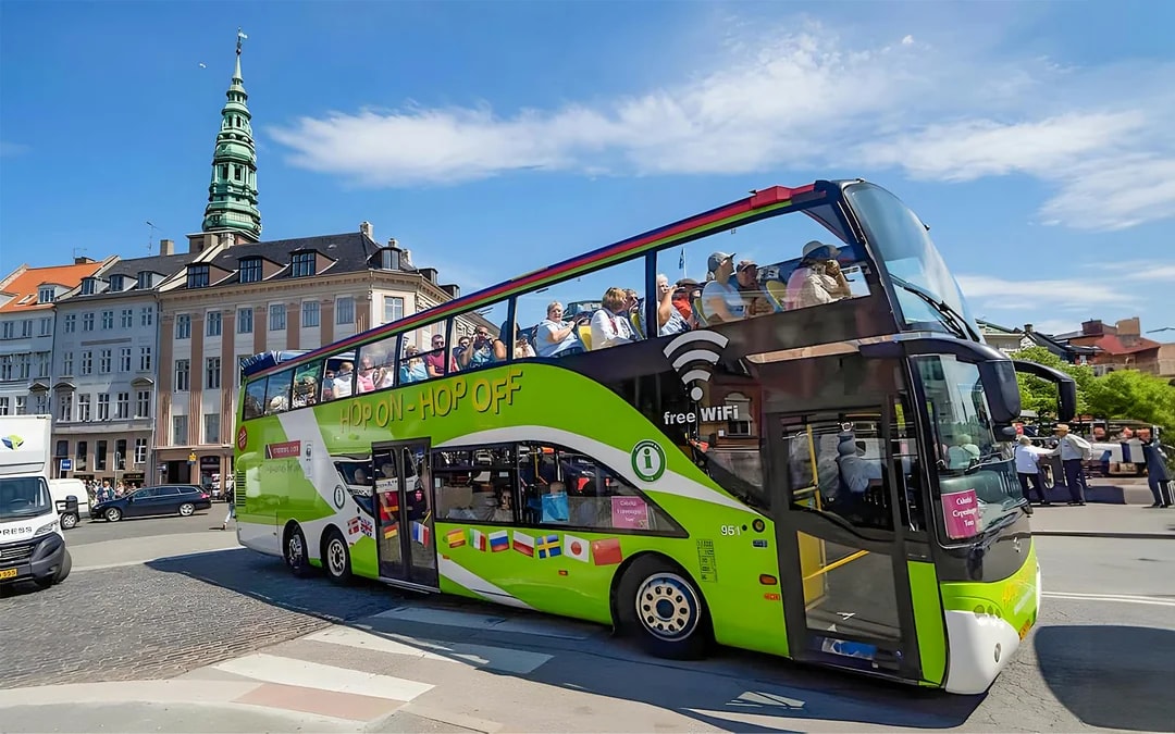 Combo: Copenhagen Hop-on Hop-off Bus Tour + Canal Cruise Tickets Image 6