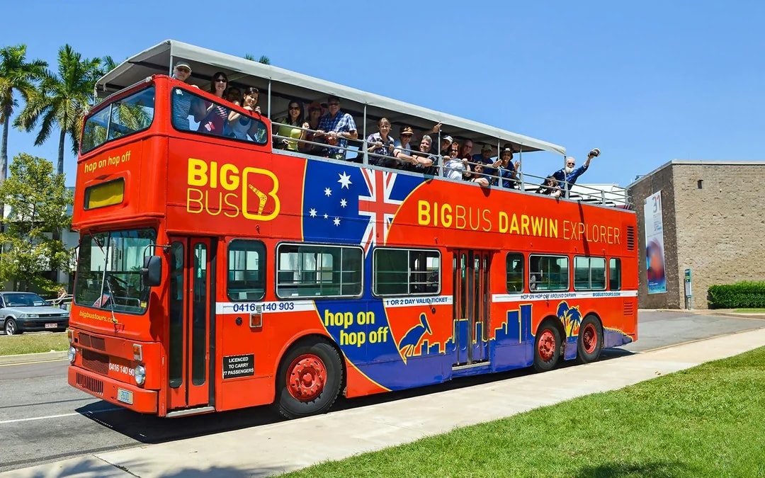 Combo: Darwin Hop-on Hop-off Bus Tour + Crocosaurus Cove Tickets + RFDS Facility Tickets Image 2