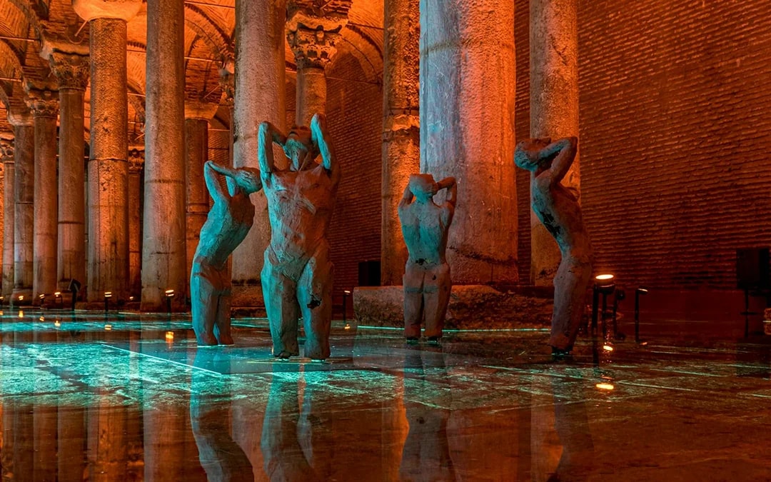 Combo: Hagia Sophia + Basilica Cistern Skip-the-Line Tickets with Audio Guide Image 6