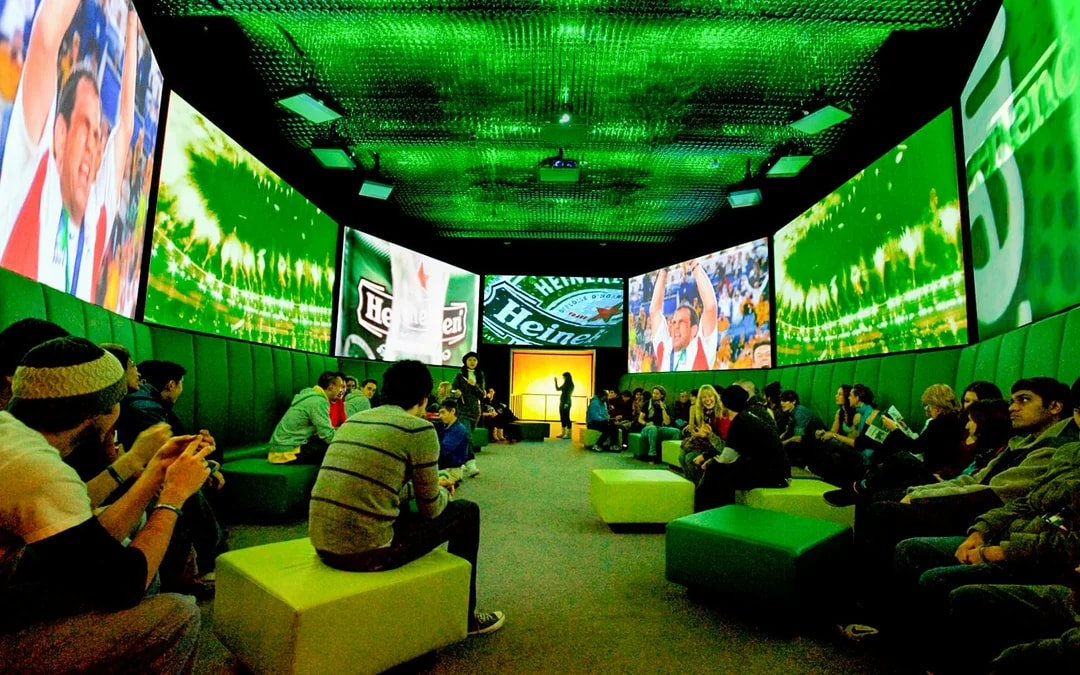 Combo: Heineken Experience Tickets with 2 Drinks & 1-Hour Amsterdam Canal Cruise Image 8
