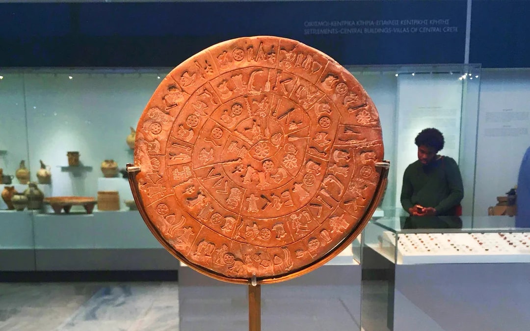 Combo: Knossos Palace & Heraklion Archaeological Museum Tickets with Audio Guides Image 10