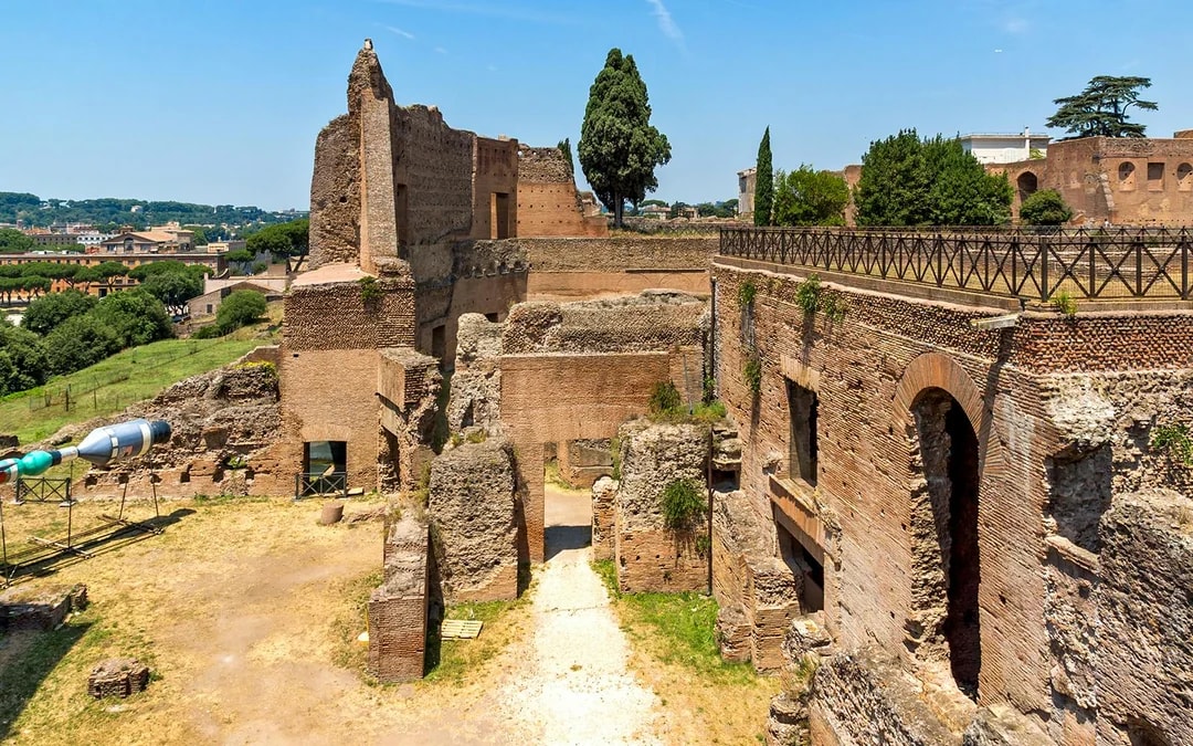 Combo: Mamertine Prison + Colosseum + Roman Forum + Palatine Hill Tickets Image 8