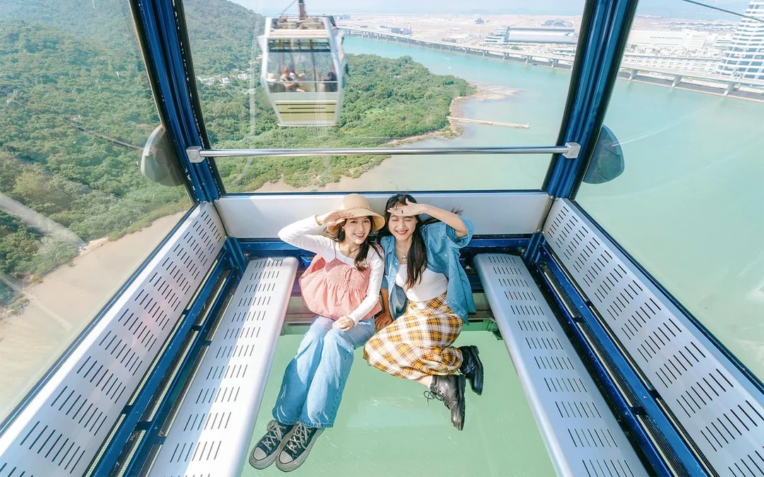 Combo: Ngong Ping Cable Car Ride + Lantau Island Guided Tour Image 2