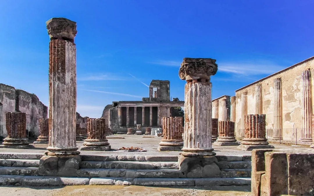 Combo: Pompeii and Mount Vesuvius Entry Tickets with Audio Guide Image 2