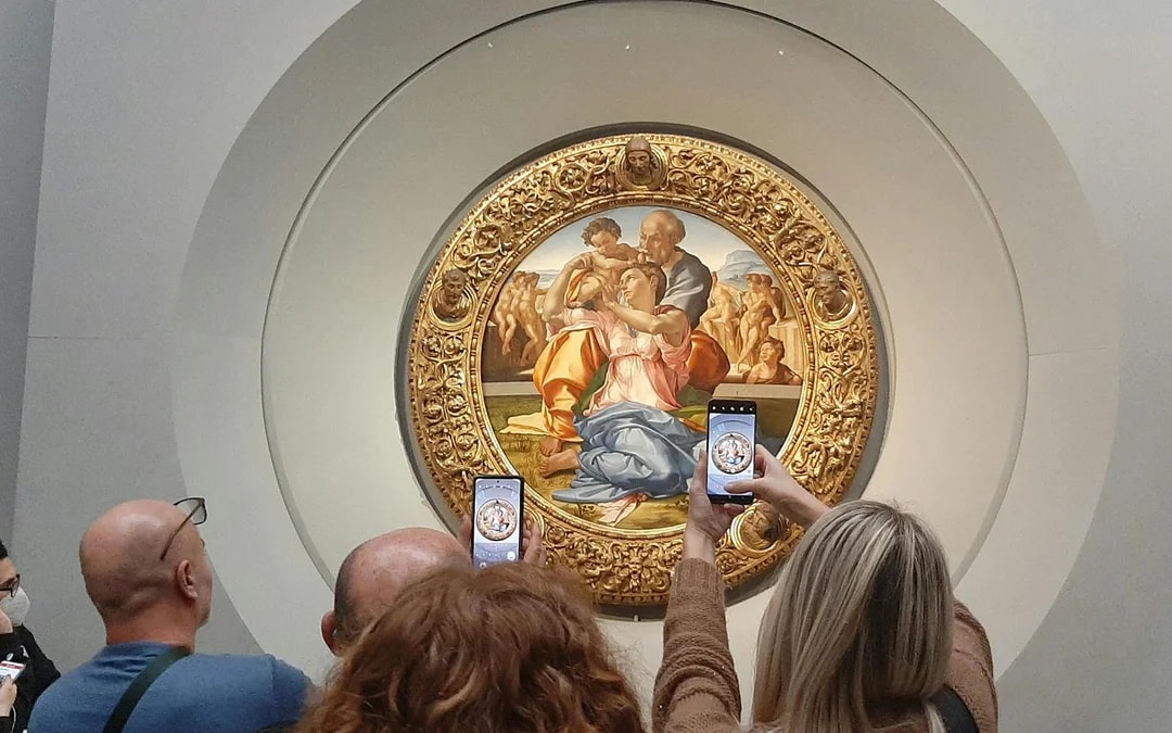 Combo: Uffizi Gallery + Accademia Gallery Guided Tour Image 8