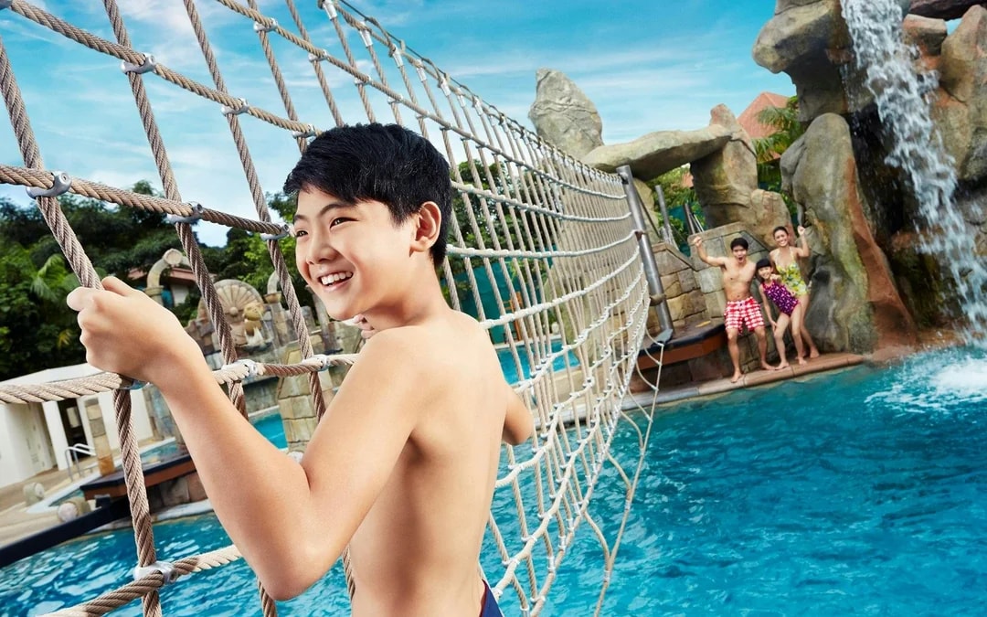 Combo: Universal Studios Singapore + Singapore Oceanarium + Adventure Cove Waterpark Tickets Image 7