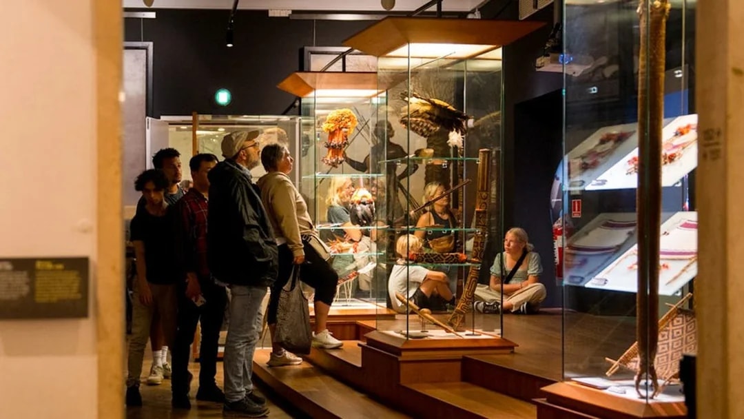 Museum visitors viewing exhibits in Copenhagen with the Copenhagen Card city pass.