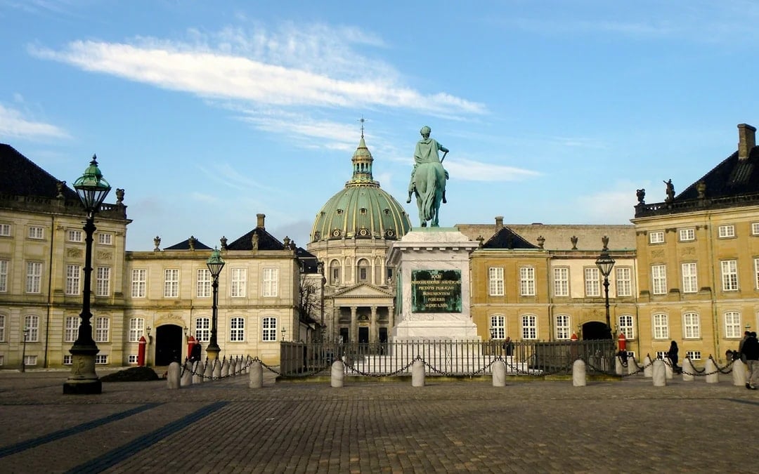Copenhagen Private City Highlights Tour by Luxury Car or Van