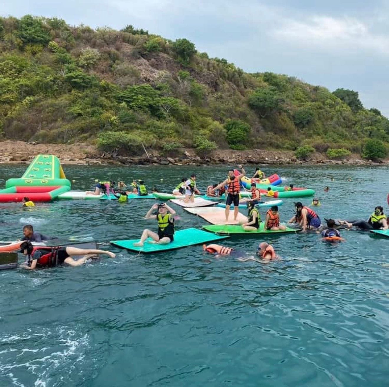 Join Tour Coral Island (Koh Larn) Include Indian lunch buffet with round-trip transfer within Pattaya City Area